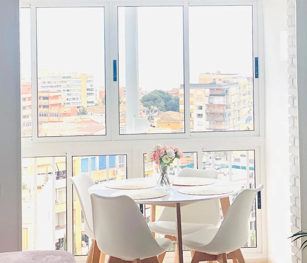 Iris Vistas Sea & Sun Benalmadena Apartment