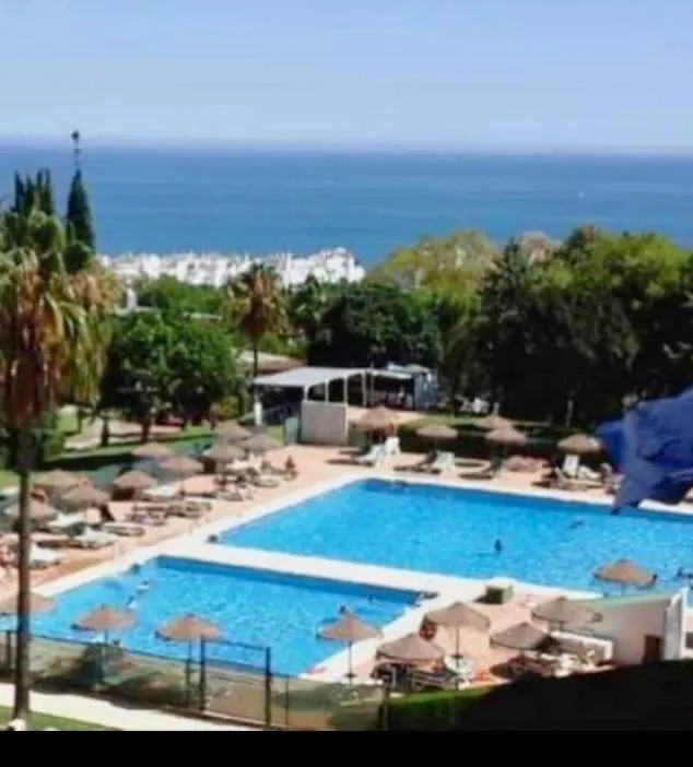 דירות Iris Vistas Sea & Sun בנאלמדנה ספרד