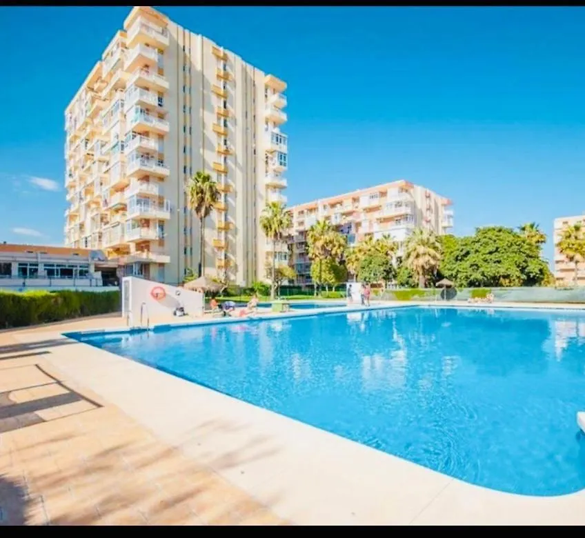 Iris Vistas Sea & Sun Benalmadena Apartment 0*,